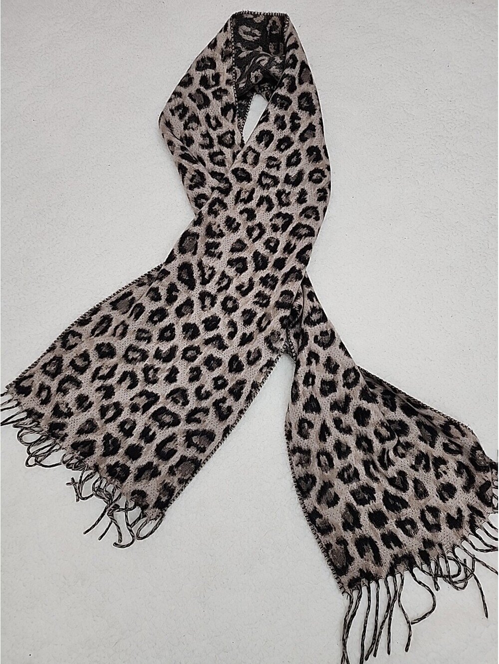 Cashmink Women's Gray Brown Animal Print Scarf Made Germany RN66349 100%Acrilic